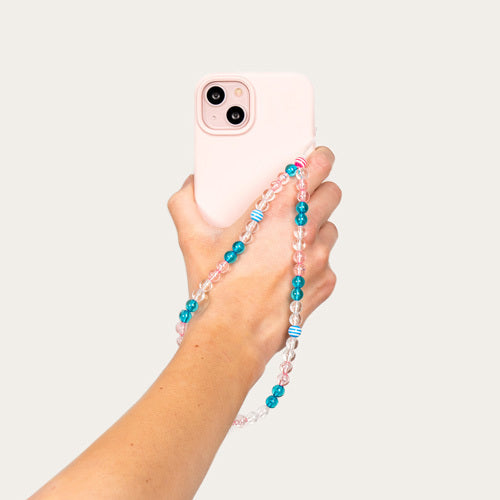 Bijoux – Collection BUBBLEGUM : accessoires colorés en perles acryliques et acier doré, disponibles en version courte.