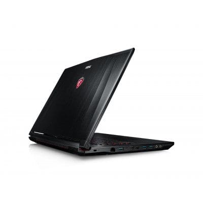 MSI GE72 2QC Apache – Intel Core i7‑5700HQ • 8 Go DDR3L • 128 Go SSD + 1 To HDD • 17,3″ FHD • NVIDIA GeForce GTX 960M